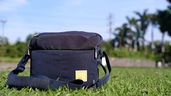 Best camera messenger bag online